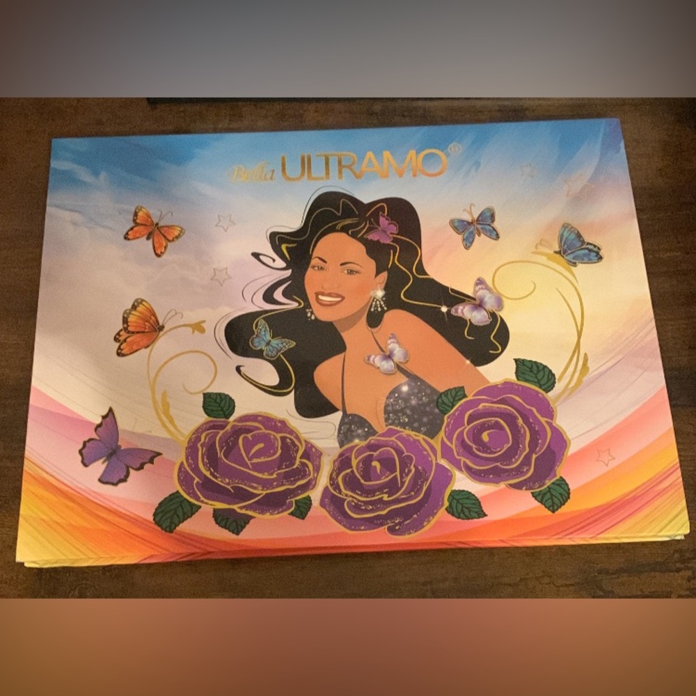 Ultramo Selana Eyeshadow Palette
